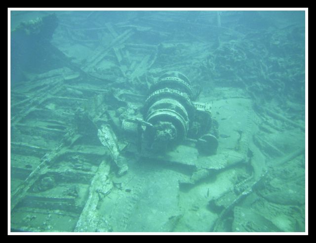 shipwreck2.jpg