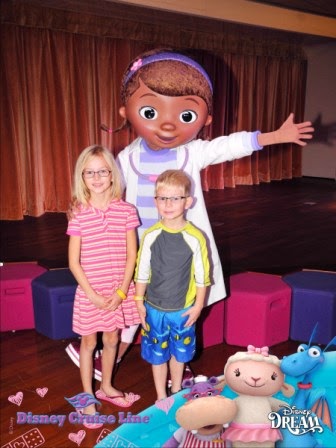 DDR-141112-DocMcStuffins_6x8-littles-best.jpg