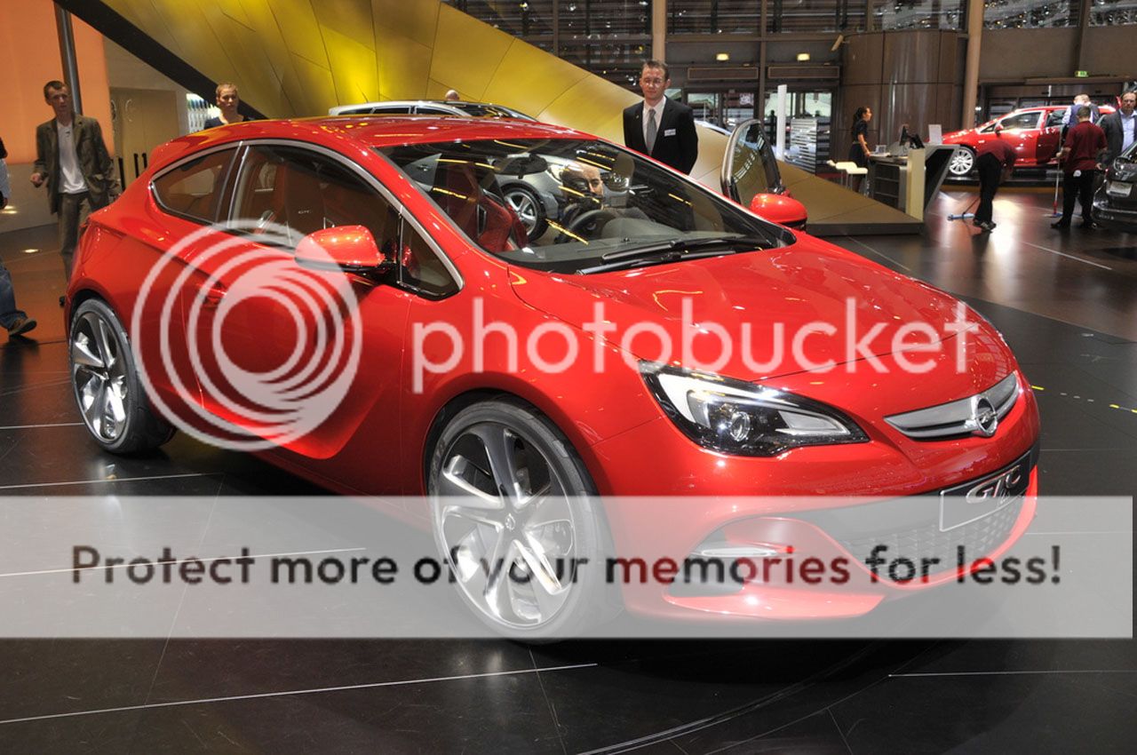 2012-Opel-Astra-GTC-concept-4.jpg