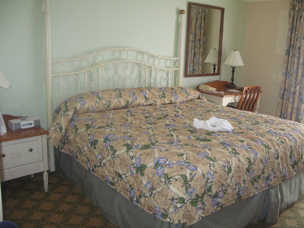 masterbedroom.jpg