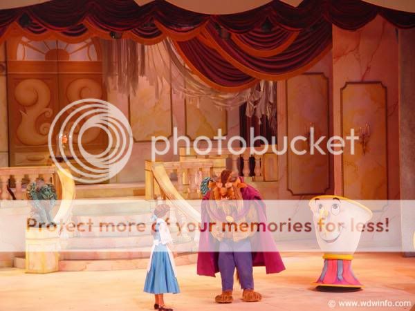 Beauty_and_the_Beast_Stage_Show_14.jpg
