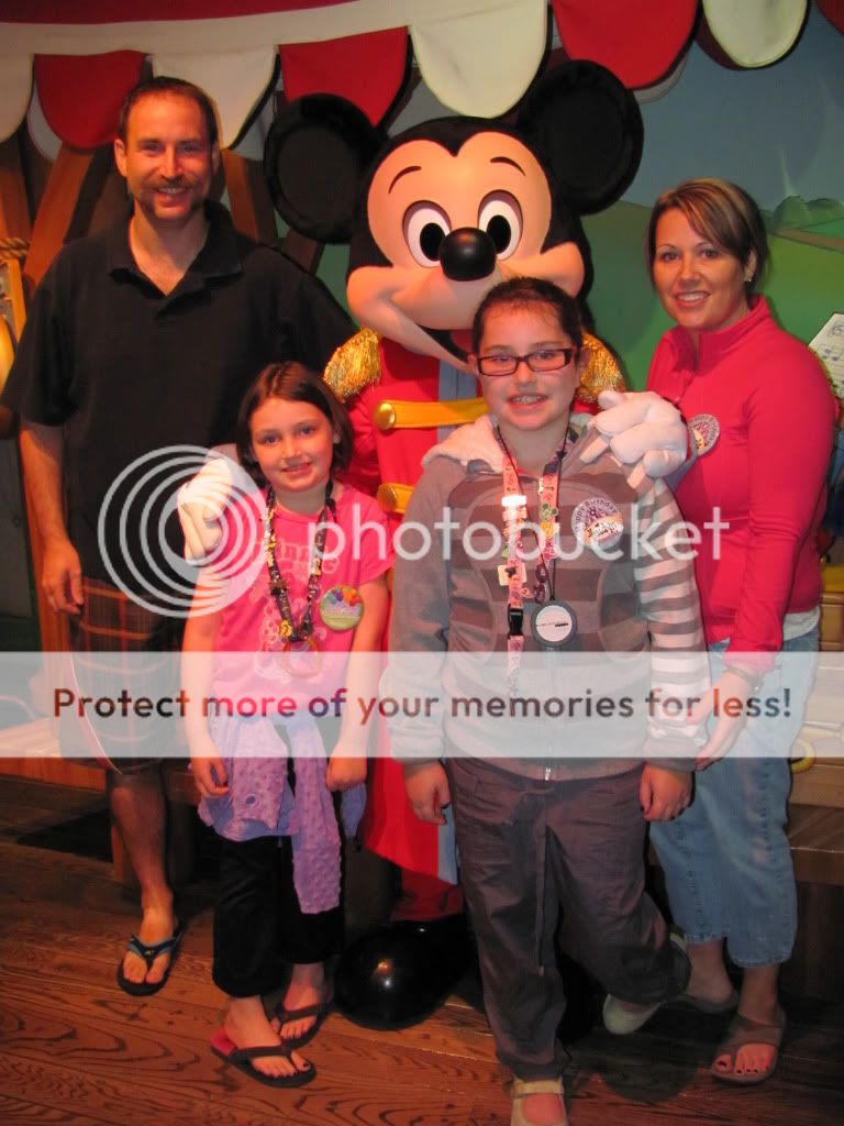 Disney2010157.jpg