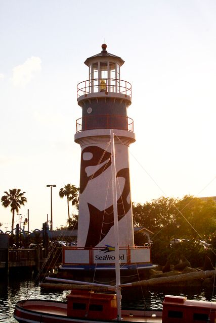 seaworldlighthouse1.jpg