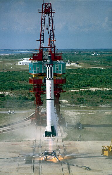 383px-Mercury-Redstone_3_Launch_MSFC-6100884.jpg