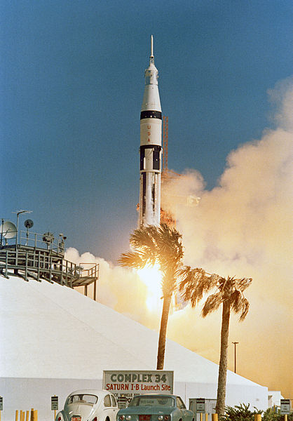 418px-Apollo_7_launch.jpg