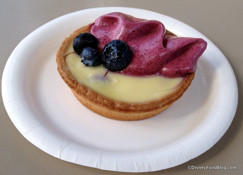 2015-flower-and-garden-festival-florida-fresh-blueberry-and-lemon-curd-tart.jpg