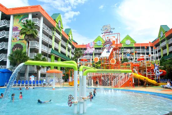 Stay-Cool-at-Nickelodeon-Suites-Resort.jpg