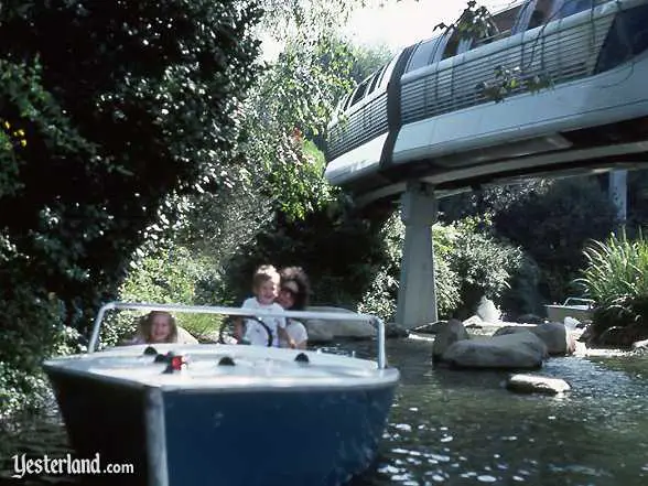 motorboats_monorail.jpg