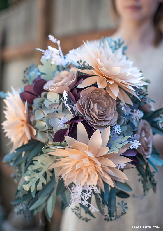 Rustic_Paper_Fower_Bridal_Bouquet_DIY.jpg