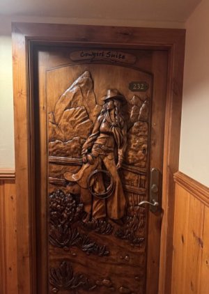 Wort_suite_door.jpg