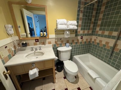 room_3.jpg