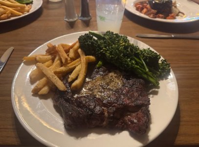 old_faithful_dinner.jpg