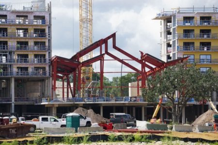 wdw-lakeshore-lodge-construction-09.05.25-3589.jpg