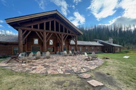 Brooks_grounds_2.jpg