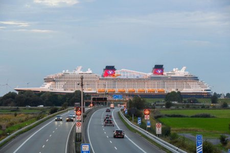 Disney-Destiny-Conveyance_2-scaled.jpg