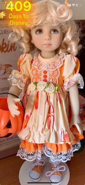 SADIE PUMPKIN SPIDER HALLOWEEN OCT 2025.jpeg