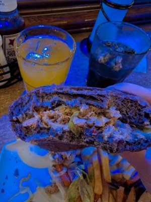 PXL_20251005_101257184.jpg PXL_20251005_101257184.jpg