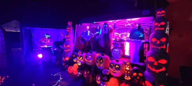 20251030_213327.jpg 20251030_213327.jpg