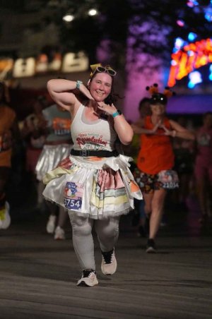 1923605315_MEDIUM (1).jpg 1923605315_MEDIUM (1).jpg