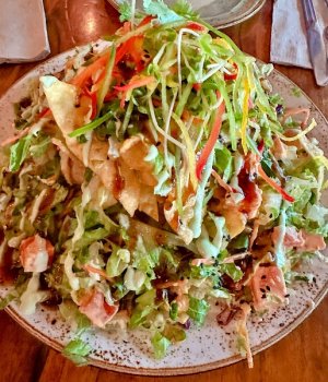 IMG_2025-11-03-204550.jpg IMG_2025-11-03-204550.jpg