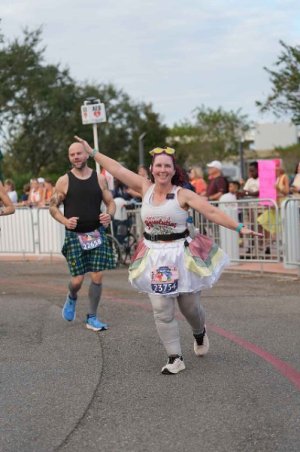 1923757619_MEDIUM (1).jpg 1923757619_MEDIUM (1).jpg