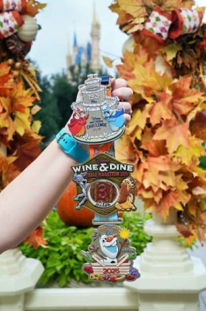 1924189256_MEDIUM (1).jpg