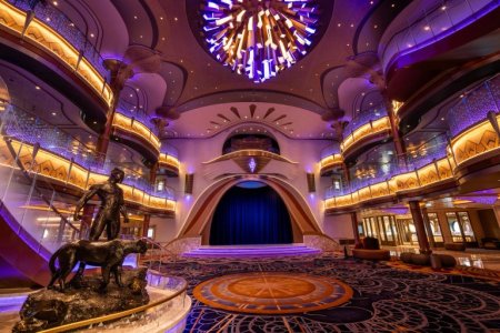 Destiny_Grand-Hall_Black-Panther_Disney-Cruise-Line-768x512.jpg