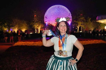 1924460090_MEDIUM.jpg 1924460090_MEDIUM.jpg