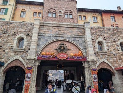 PXL_20251031_061609317.MP.jpg PXL_20251031_061609317.MP.jpg