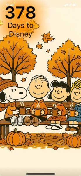 SNOOPY PEANUTS GANG FALL.jpeg