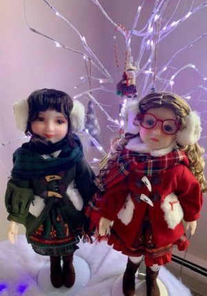 RRFF WINTER ROBIN AND RITA.jpg