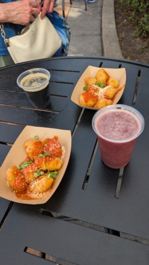 PXL_20251206_182359836.jpg PXL_20251206_182359836.jpg