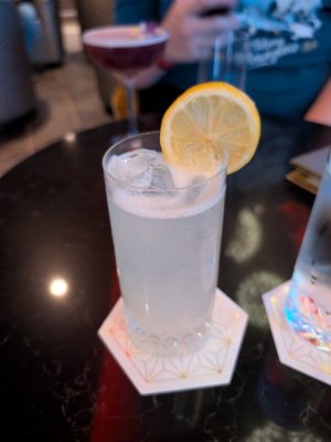 PXL_20251129_224540383.jpg PXL_20251129_224540383.jpg