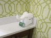 bathroom2.jpg