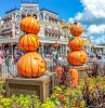 WDWHalloweendecor.jpg