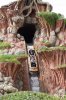 220px-Splash_Mountain_at_Disneyland_-_final_drop.jpg
