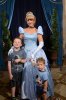 MK_CRTLOBBYCHAR_20180921_413376568353.jpg