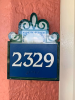 437272