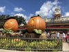 magic-kingdom-halloween-decor-18-31.jpg
