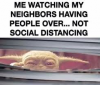 523875
