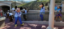 Mickey waving.jpg