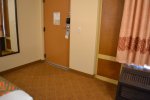 cbr accessible room 5 (1024x683) (1024x683).jpg