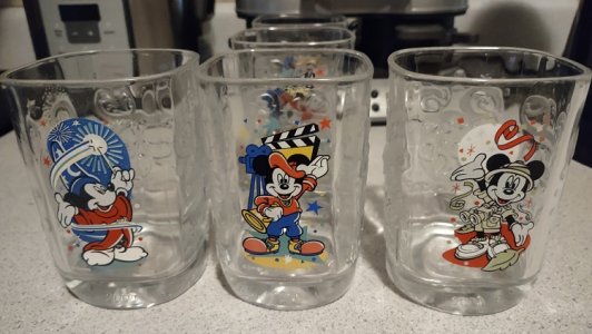 glasses.jpg
