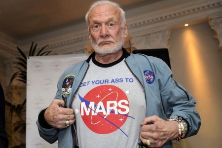 Buzz_Aldrin_Mars-40178e0.jpg