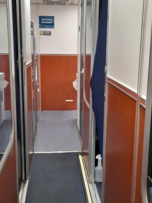 upper level entrance corridor.jpg