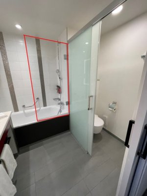 Hotel NY Shower Door.jpg