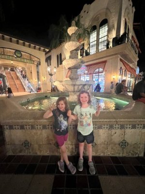 Disney Springs Fountain.jpg