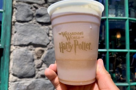 butterbeer-universal-studios-hollywood-700x465.jpeg