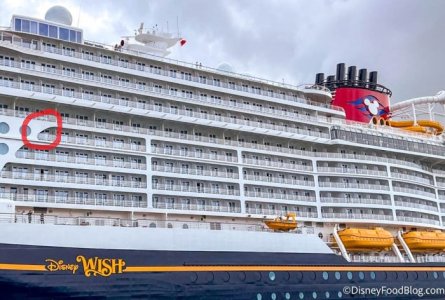2022-port-canaveral-disney-wish-cruise-line-christening-ceremony-ship-700x472.jpg