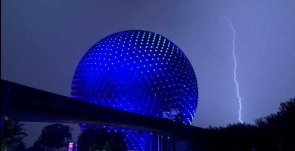Epcot Lightening.jpeg